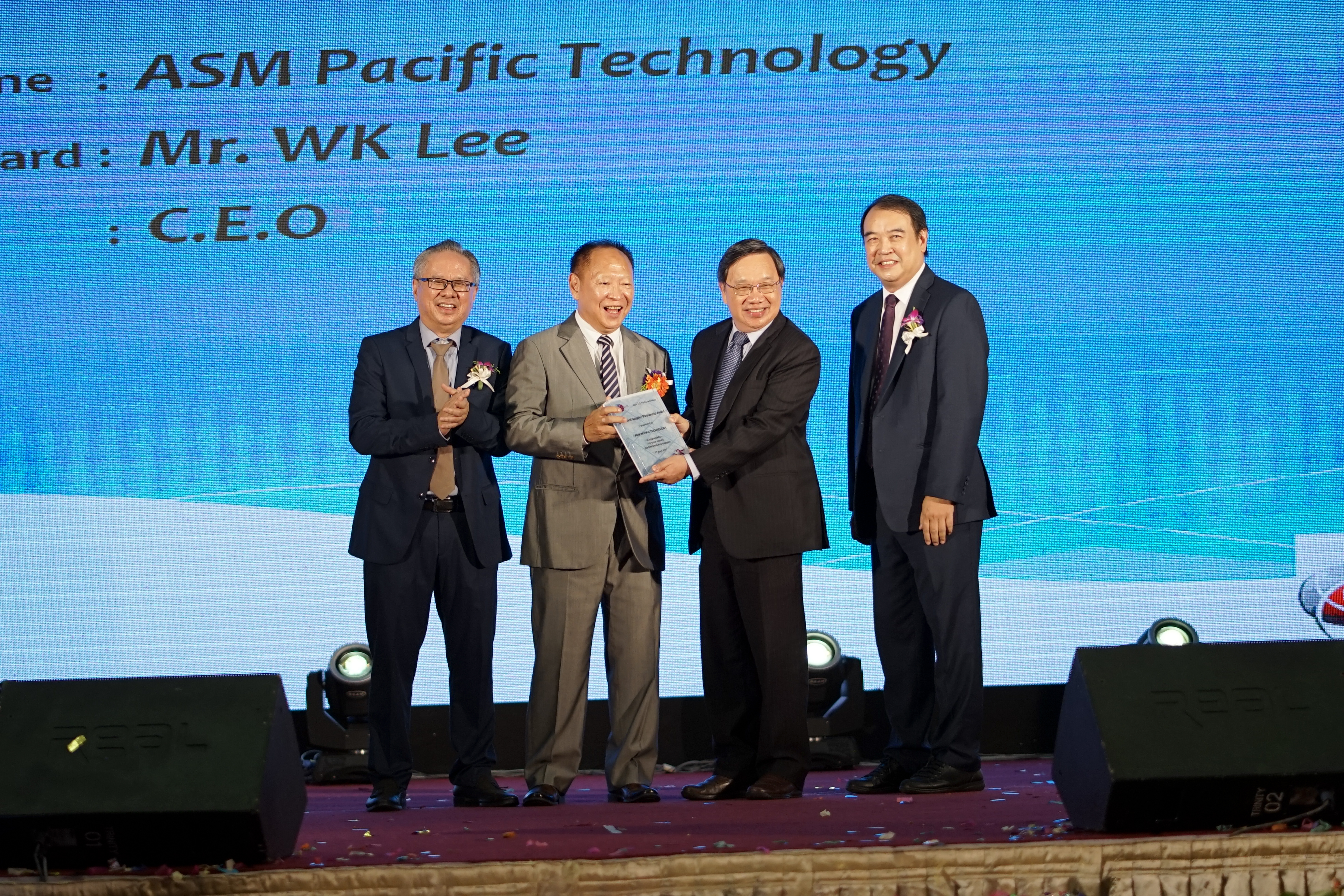 ASM太平洋科技荣获卓越表现和长期合作伙伴奖