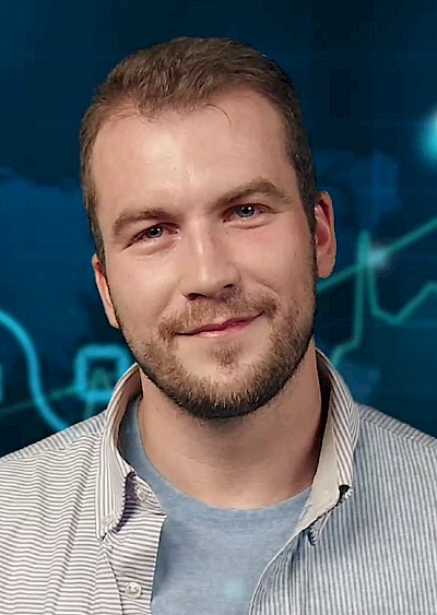 191_50_50_kampagne_-_owen_llewellyn